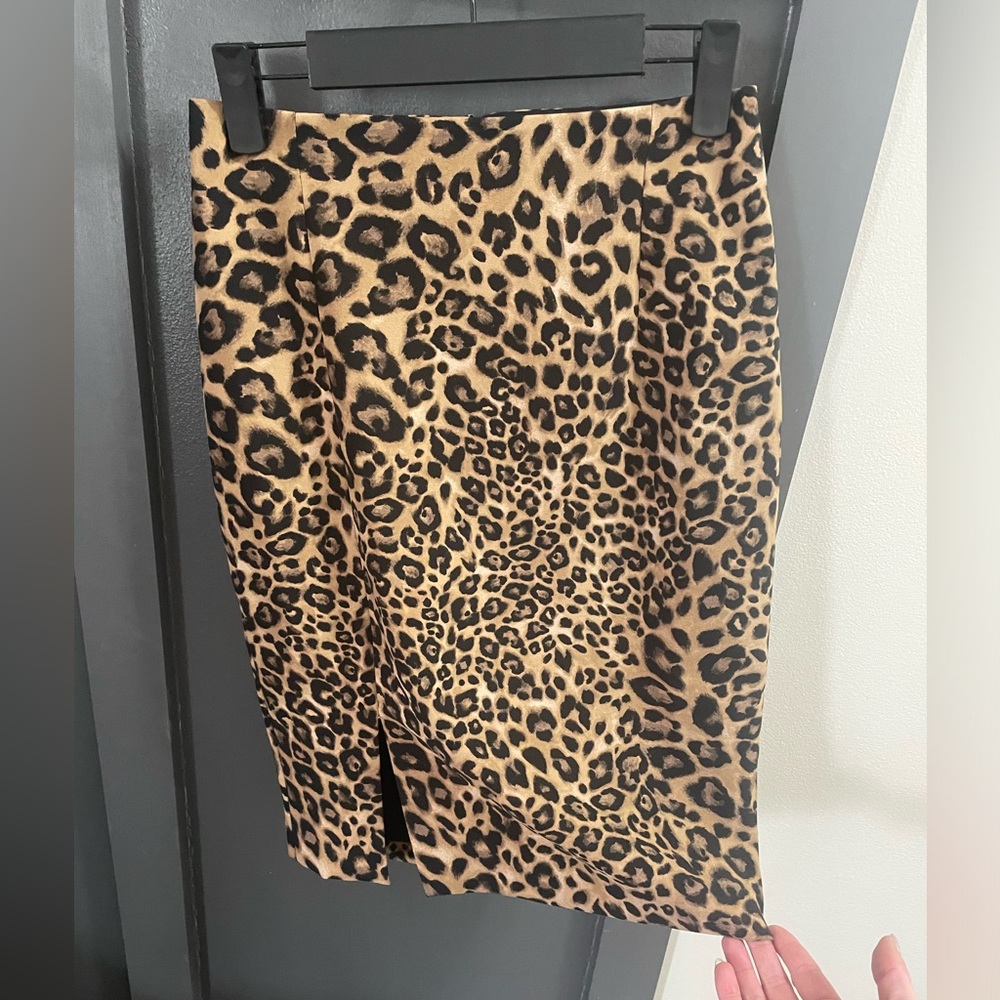 White House Black Market Cheetah Pencil Skirt
